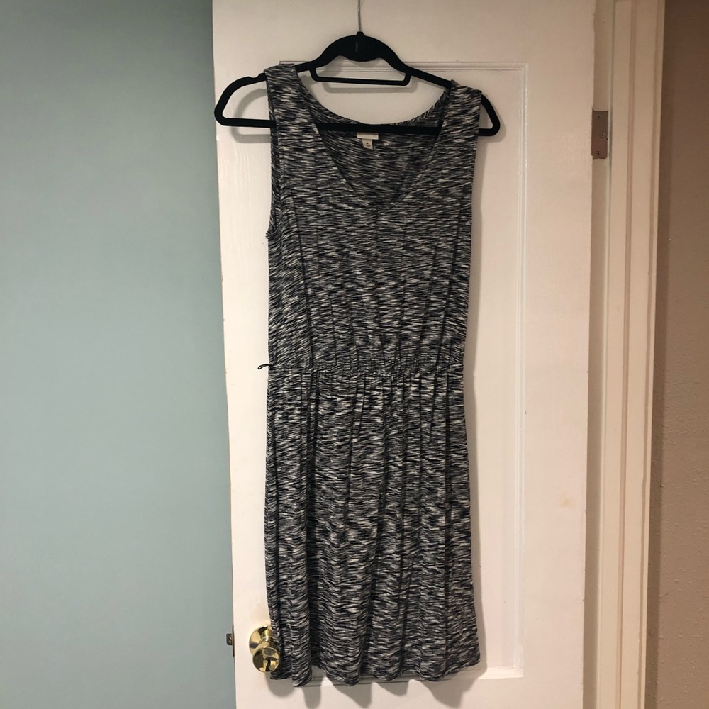 Black and white dress